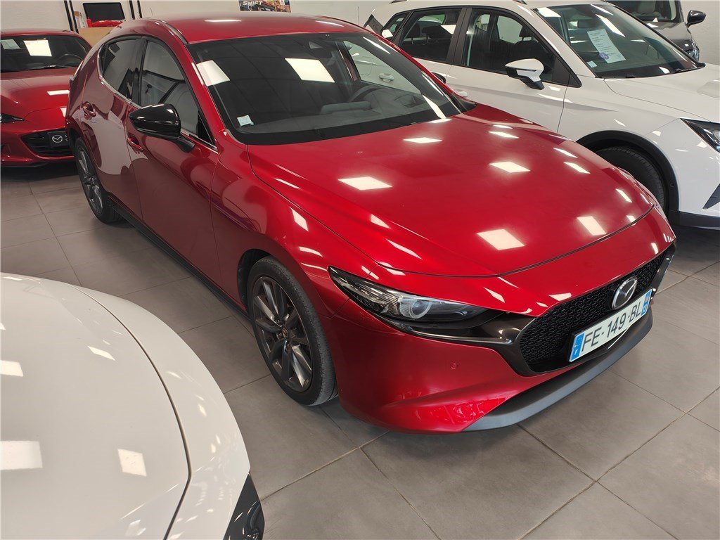 En savoir plus sur MAZDA3