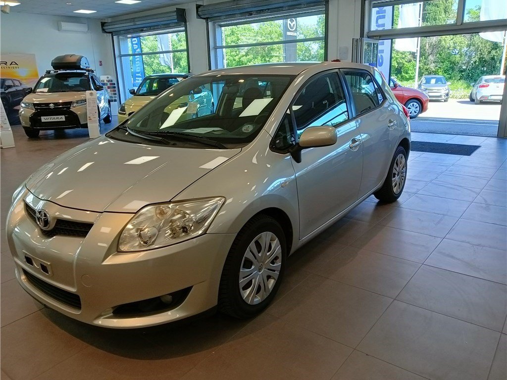 toyota - Visuel 1