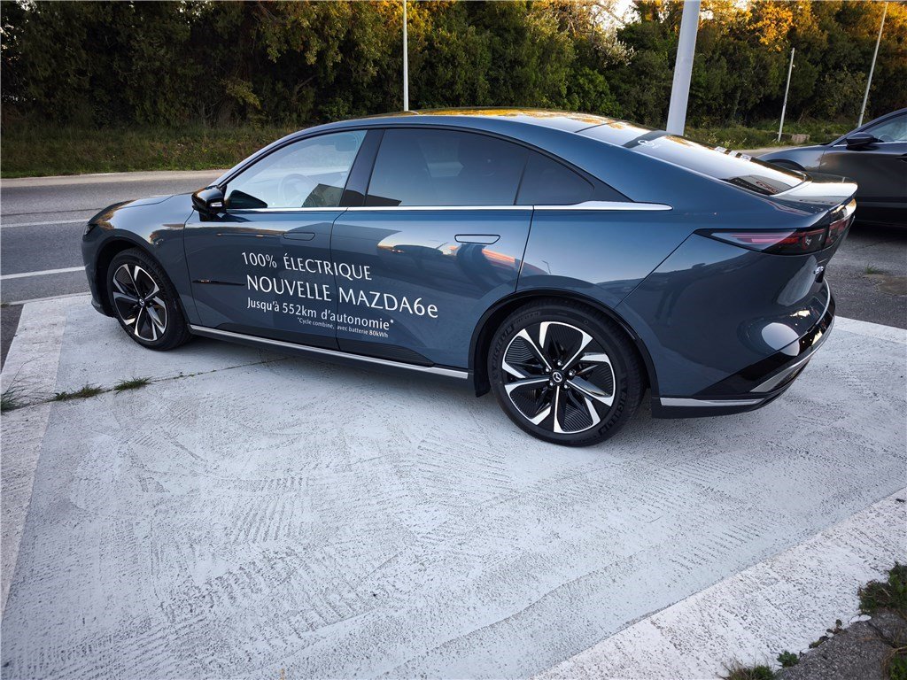 mazda - Visuel 1